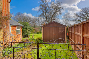 Photo 33- click for photo gallery